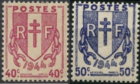 Francia #526 - 527  1945  Nuevas (Hinged) "Escudo de armas"