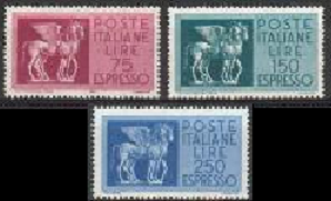 Italia #E33-E35  1958