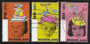 Holanda #B695-697 1996 Serie completa "Niños y juguetes"