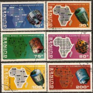 GUINEA 3604 - 3607 y C120-121   1972    Serie completa.