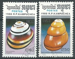 Kampuchea #885 - 886  1988