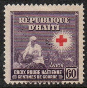 HAITI # C28 1945 Nueva (Hinged)