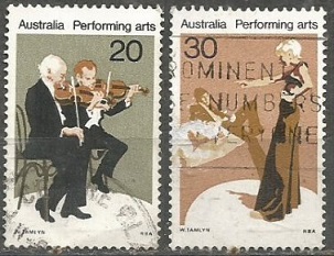 AUSTRALIA #655 - 656 1977