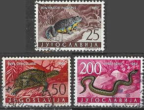Yugoslavia #665, #667 y #671  1962  (Hinged)