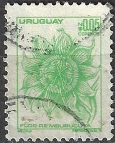 Uruguay  #949   1986 "Flor de maracuyá"