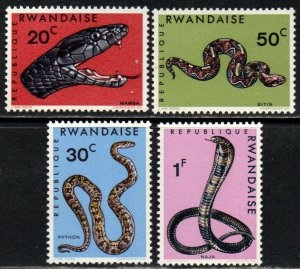 RUANDA #194 - 197  1967   Nueva NH "Serpientes venenosas"