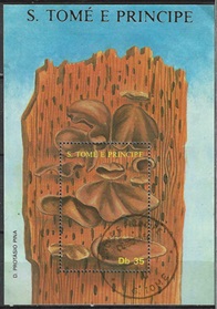 Santo Tomé y Príncipe  Mi#BL178,  Yt#BF57  1978 H.S. CTO "Hongos"