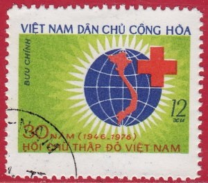 Viet Nam del Norte #830  1976 "30 Años de la Cruz Roja Vietnamita"