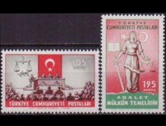 Turquia #1500 - 1501 1960 Serie completa Nuevas NH "Juicio al ex presidente Bayer"