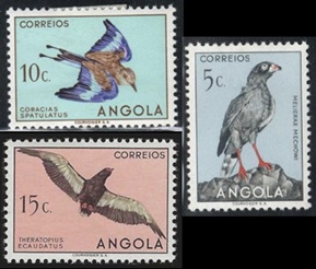 ANGOLA #333 - 335 1951 Nuevas NH "Azor cantor oscuro, Rodillo de cola de raqueta y águila bateleur"