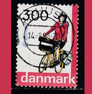 Dinamarca # 854 1988 "Cartera en bicicleta"